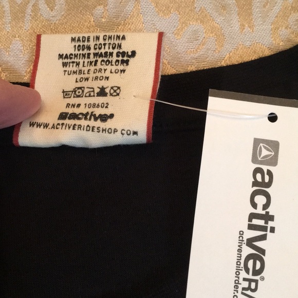 Active RS black tee NWT - Picture 6 of 7